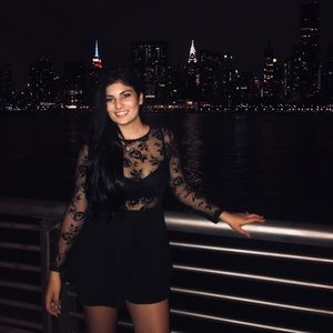 Meet your Posher, Nicole